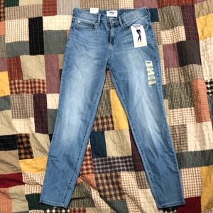 Levi skinny jeans brand new